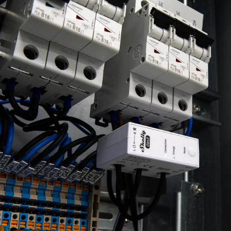 Shelly 3EM-63W Gen3 licznik energii trójfazowy WiFi na szynę DIN